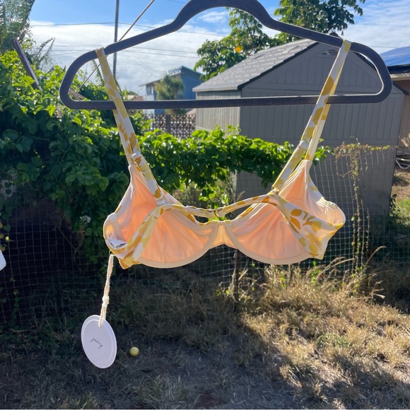 Peony Bikini Set // Daffodil // 12 - Picture 6 of 8